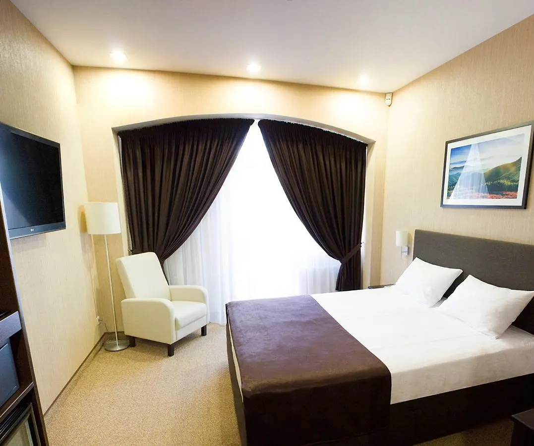 Al Mar Hotel Счастливое